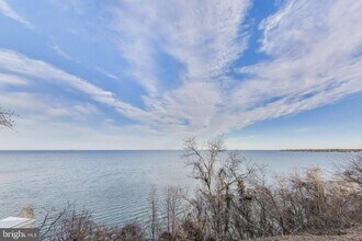 418 Point Mary Cir in Tracys Landing, MD - Building Photo - Building Photo