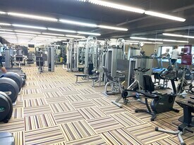 30 E Huron St, Unit 3306 in Chicago, IL - Building Photo