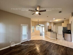 2474 SE Wood Ave in Port St. Lucie, FL - Building Photo - Building Photo