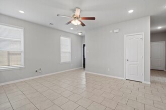 31635 Heguy Pass in Fulshear, TX - Building Photo - Building Photo