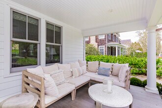 25 Cooper Ln in East Hampton, NY - Building Photo - Building Photo