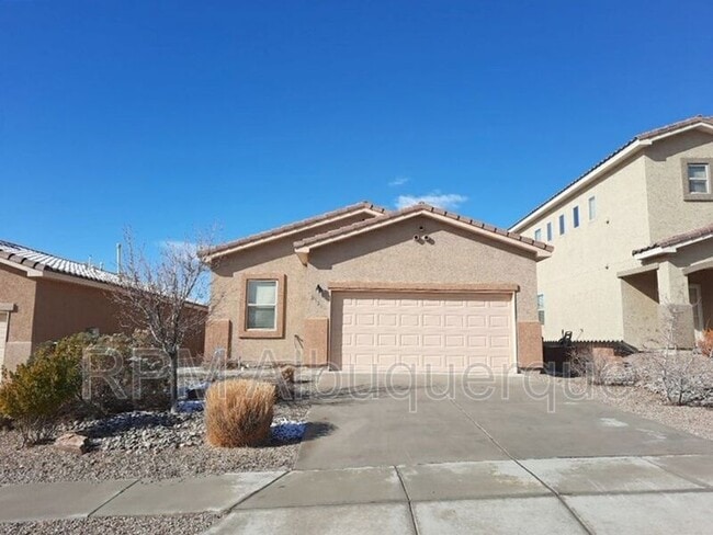 property at 2326 Vista de Colinas Dr SE