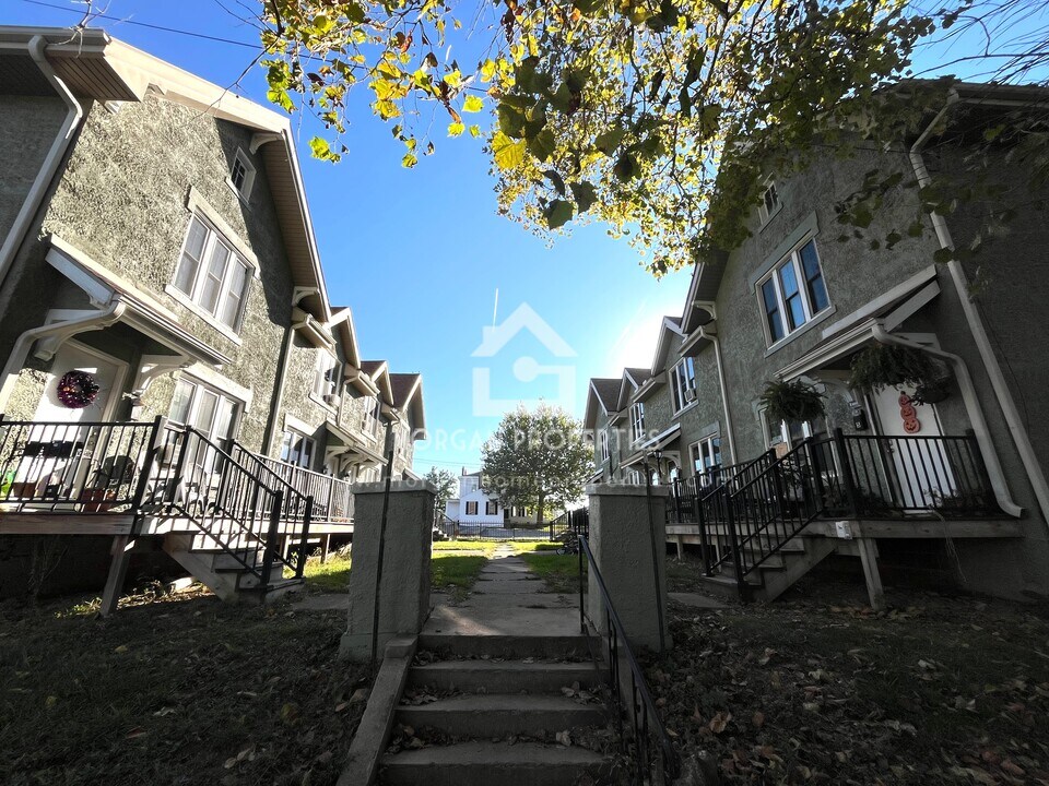 300 S 12th St, Unit 2 in New Castle, IN - Building Photo