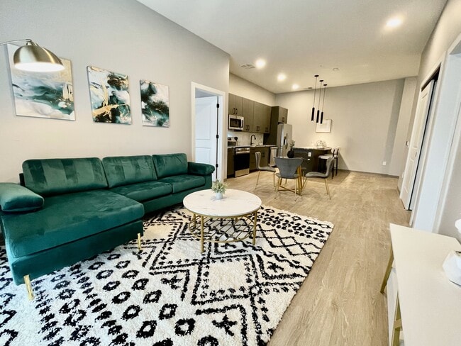 The Abbey Townhomes and Flats in Cleveland, OH - Building Photo - Building Photo