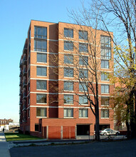 The Paragon in Hackensack, NJ - Building Photo - Building Photo