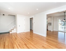 167 River St-Unit -167 in Waltham, MA - Building Photo - Building Photo