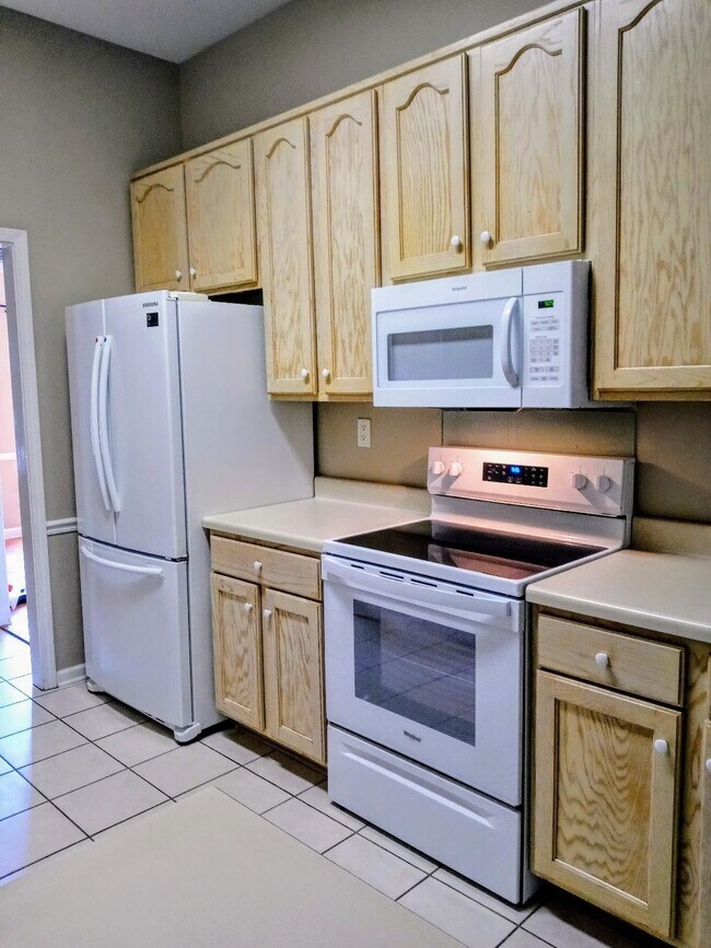 9184 Fletcher Trace Pkwy in Lakeland, TN - Building Photo - Building Photo