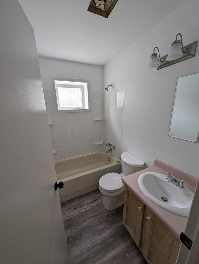 property at 84 Parade St