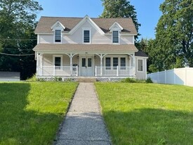 30 Apricot St, Unit 1 in Worcester, MA - Building Photo