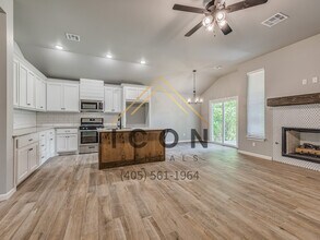 519 Cedar Ave in Yukon, OK - Building Photo - Building Photo