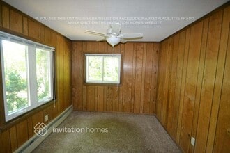 10905 Irwin Ave S in Minneapolis, MN - Building Photo - Building Photo