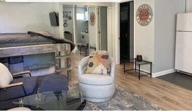 4276 Kenyon Ave in Los Angeles, CA - Building Photo - Building Photo