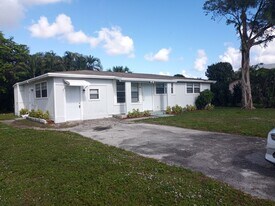 3115 Prince Dr in Lake Worth Beach, FL - Building Photo