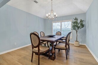 193 Via Perignon, Unit 3-4 in Naples, FL - Building Photo - Building Photo