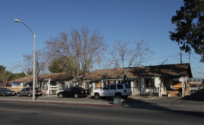 8831 Cypress Ave in Riverside, CA - Building Photo - Building Photo