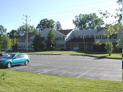 Gateway Apartments in Skaneateles, NY - Foto de edificio - Building Photo