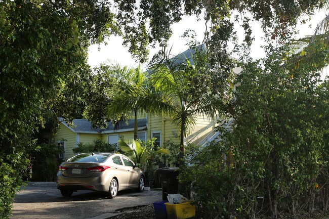 1219 Georgia Ave in West Palm Beach, FL - Building Photo - Building Photo