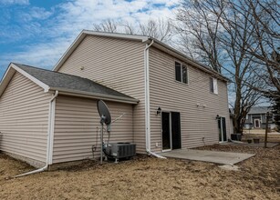 522 2nd St SE in Bondurant, IA - Building Photo - Building Photo