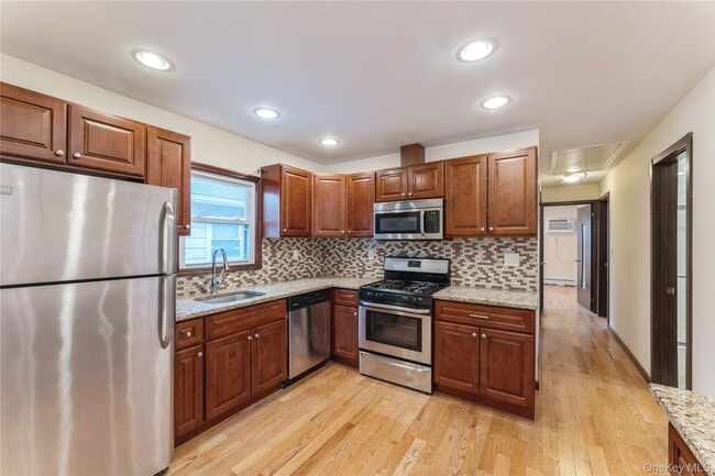 property at 228-20 Edgewood Ave