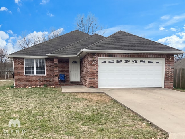 property at 2726 E Loren St