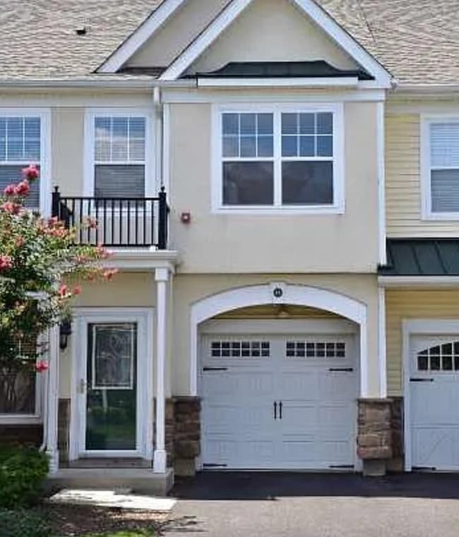 property at 44 Old Cedarbrook Rd