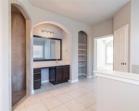 545 Braewick Dr in Fort Worth, TX - Building Photo - Building Photo