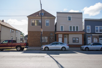 9508 S Commercial Ave in Chicago, IL - Building Photo - Other