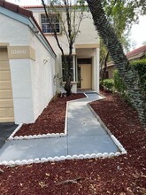 10860 NW 10th St in Plantation, FL - Building Photo - Building Photo