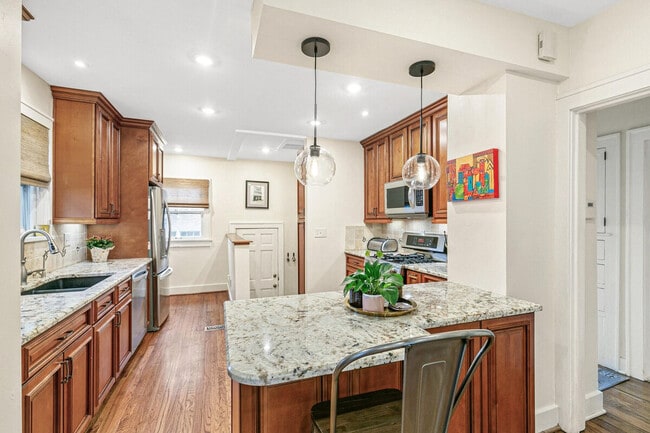 1083 S Clarkson St in Denver, CO - Building Photo - Building Photo