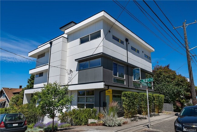 property at 5201 Phinney Ave N