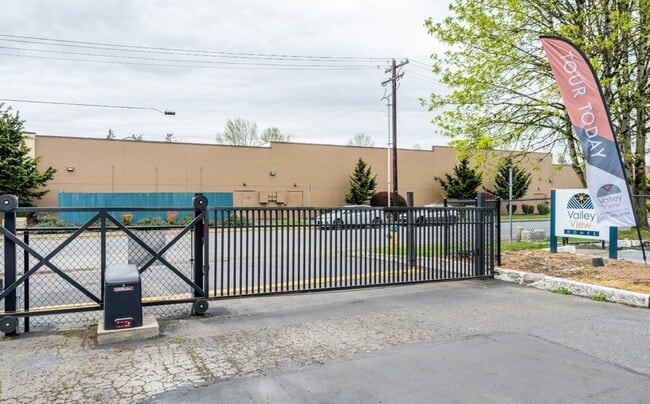 Valley View Homes in Centralia, WA - Building Photo - Building Photo