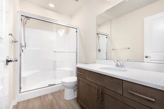 23702 8th Dr SE in Bothell, WA - Building Photo - Building Photo