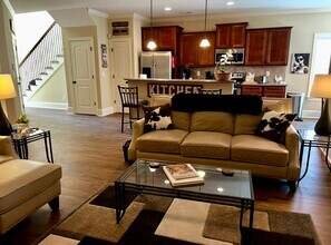 1924 Leighton Dr in Greenville, NC - Building Photo - Building Photo