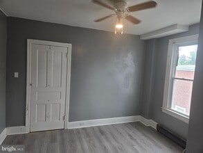 105 W 24th St in Chester, PA - Building Photo - Building Photo