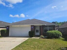647 Mozingo Ln in Pensacola, FL - Building Photo