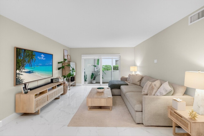 322 N Federal Hwy in Deerfield Beach, FL - Building Photo - Building Photo