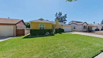 3250 Las Lunas St in Pasadena, CA - Building Photo