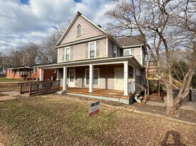 535 Stockton St in Statesville, NC - Building Photo