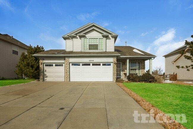 property at 12254 Pine Valley Cir