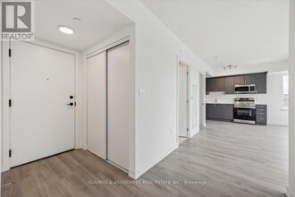 556-556 Marlee Ave in Toronto, ON - Building Photo - Building Photo