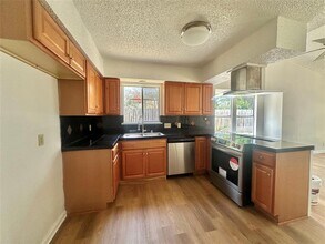 1907 Ridgetop Dr in Round Rock, TX - Building Photo - Building Photo