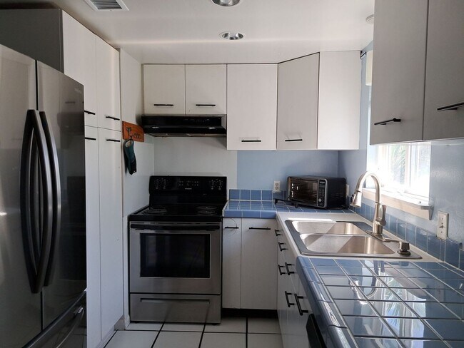 6912 Beach Dr in Panama City Beach, FL - Building Photo - Building Photo