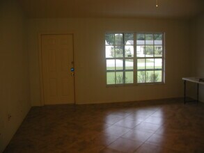 2643 Atwater Dr in North Port, FL - Building Photo - Building Photo