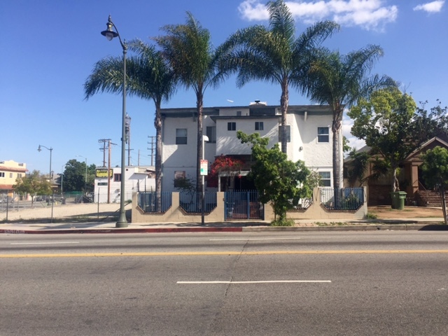 110 S Soto St in Los Angeles, CA - Building Photo - Building Photo