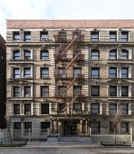 4-6 W 108th St in New York, NY - Building Photo - Building Photo