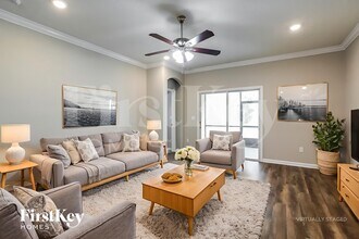 7142 Claremont Creek Dr, Unit 1217 in Jacksonville, FL - Foto de edificio - Building Photo