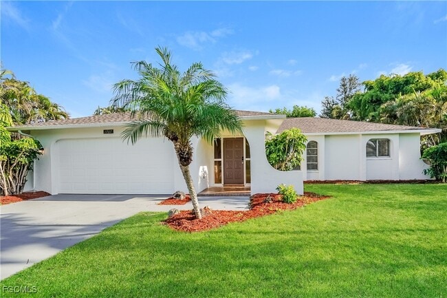 property at 1707 SE 8th St