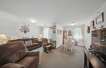 New Windsor Senior Housing in New Windsor, NY - Building Photo - Building Photo