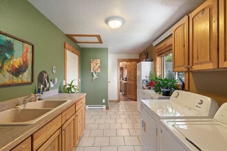 404 Snake River Dr in Alpine, WY - Building Photo - Building Photo