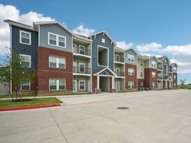 Mill Stream Apartments in McKinney, TX - Building Photo